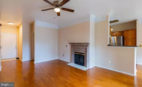 Living - 1600 Spring Gate Dr #2207, Mclean, VA 22102 photo 3 of 3