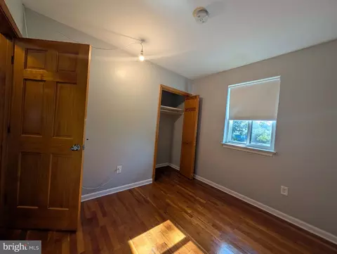 Bedroom - 6020 Trailside Dr, Springfield, VA 22150 photo 2 of 3