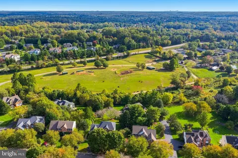 View/Area - 1317 Dasher Ln, Reston, VA 20190 photo 1 of 3