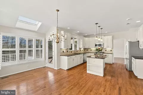 Kitchen - 1317 Dasher Ln, Reston, VA 20190 photo 4 of 5