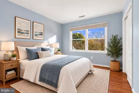 Bedroom - 1317 Dasher Ln, Reston, VA 20190 photo 2 of 2