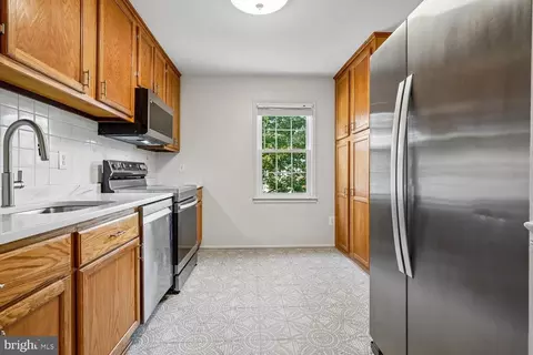 Kitchen - 7777 Euclid Way, Springfield, VA 22153 photo 1 of 2
