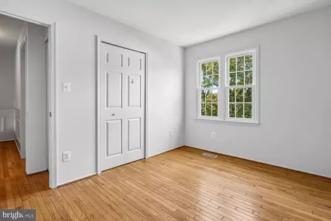 Bedroom - 7777 Euclid Way, Springfield, VA 22153 photo 4 of 7