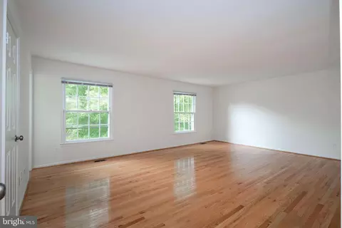Other - 706 Ridge Dr, Mclean, VA 22101 photo 4 of 12