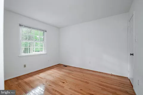 Bedroom - 706 Ridge Dr, Mclean, VA 22101 photo 1 of 4