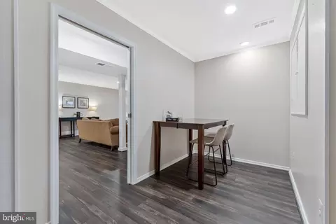 Entry Way - 1360 Snow Meadow Ln, Mclean, VA 22102 photo 6 of 6