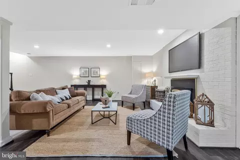 Other - 1360 Snow Meadow Ln, Mclean, VA 22102 photo 9 of 15