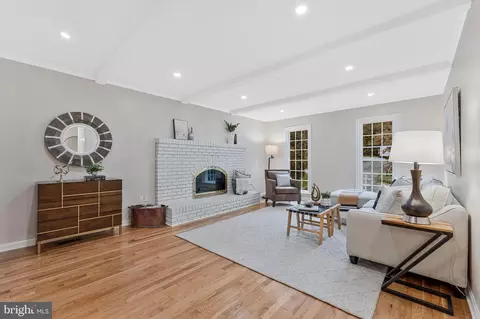 Living - 1360 Snow Meadow Ln, Mclean, VA 22102 photo 1 of 6