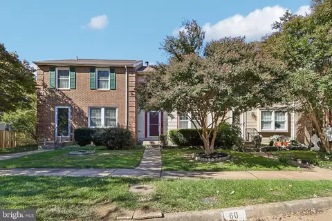 10304 Granite Creek Ln, Oakton, VA 22124