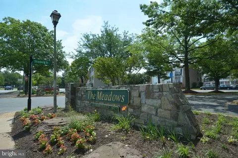14365 St Germain Dr, Centreville, VA 20121