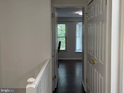 Entry Way - 2121 Whisper Way, Reston, VA 20191 photo 10 of 13