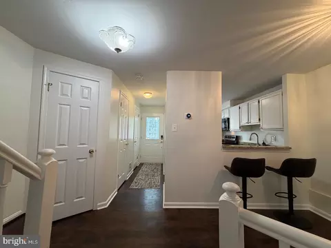Entry Way - 2121 Whisper Way, Reston, VA 20191 photo 11 of 13