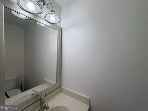 Bath - 2121 Whisper Way, Reston, VA 20191 photo 4 of 4