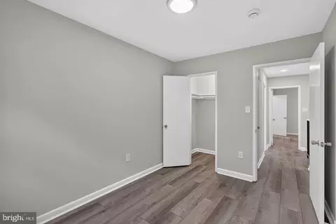 Entry Way - 2006 Headlands Cir, Reston, VA 20191 photo 3 of 4