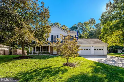 8225 Stacey Rd, Alexandria, VA 22308