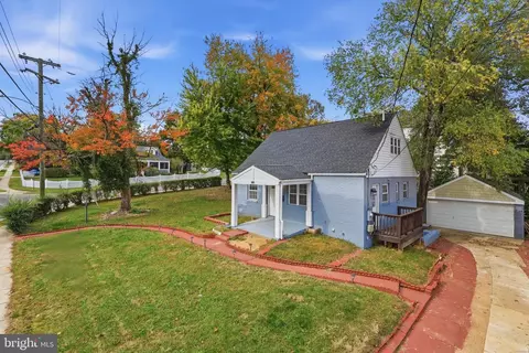 7124 Quincy Ave, Falls Church, VA 22042