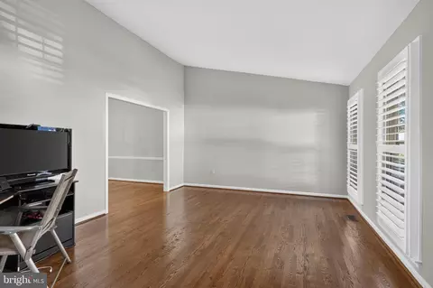 Living - 7111 Carnation Ct, Springfield, VA 22152 photo 1 of 5