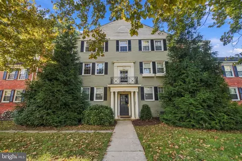 1107 Belle View Blvd #B1, Alexandria, VA 22307