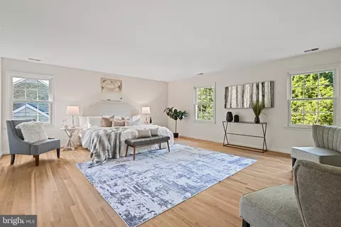 Bedroom - 1225 Aldebaran Dr, Mclean, VA 22101 photo 1 of 9