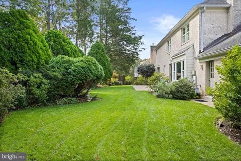 Exterior - 1225 Aldebaran Dr, Mclean, VA 22101 photo 5 of 5