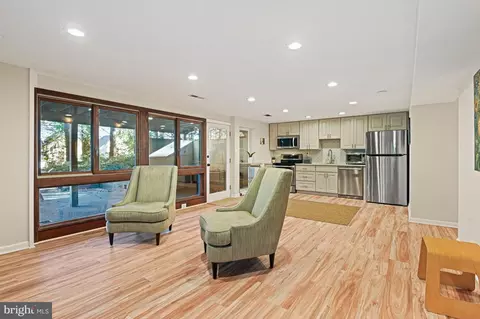 Other - 849 Merriewood Ln, Mclean, VA 22102 photo 11 of 15