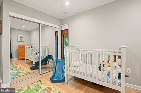 Bedroom - 849 Merriewood Ln, Mclean, VA 22102 photo 7 of 11