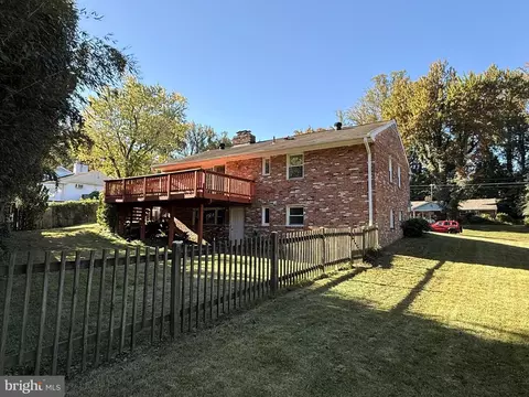 Exterior - 7540 Axton St, Springfield, VA 22151 photo 7 of 12