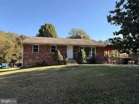 Exterior - 7540 Axton St, Springfield, VA 22151 photo 10 of 12