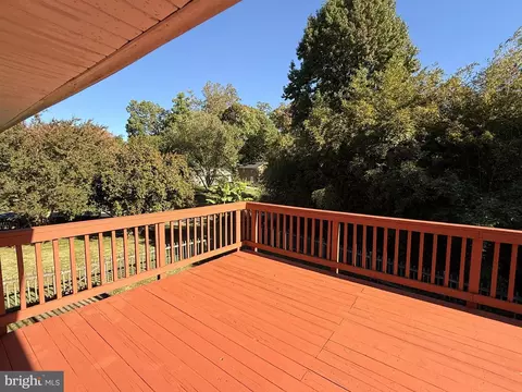 Exterior - 7540 Axton St, Springfield, VA 22151 photo 3 of 12