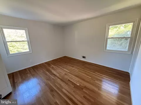 Bedroom - 7540 Axton St, Springfield, VA 22151 photo 4 of 7