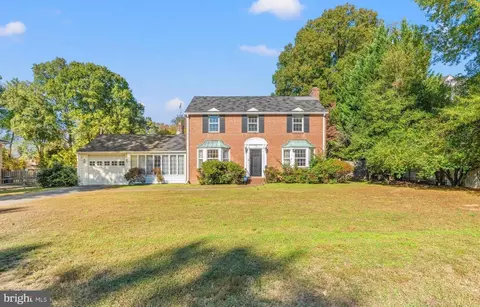 1116 Collingwood Rd, Alexandria, VA 22308