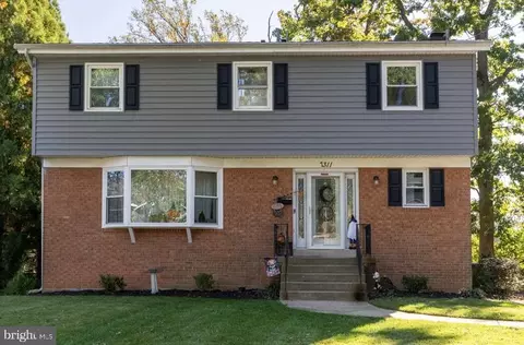 7311 Statecrest Dr, Annandale, VA 22003