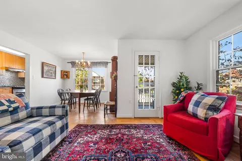 1104 Belle View Blvd #B2, Alexandria, VA 22307