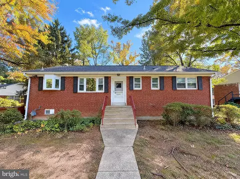 7321 Pinecastle Rd, Falls Church, VA 22043