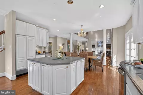 Kitchen - 7901 Georgetown Pike, Mclean, VA 22102 photo 3 of 4