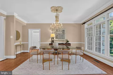 Dining - 7901 Georgetown Pike, Mclean, VA 22102 photo 2 of 3