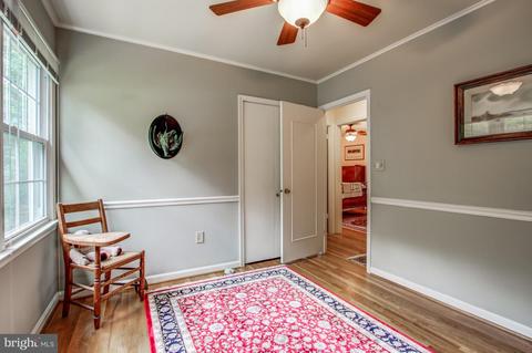 1814 Cranberry Ln, Reston, VA 20191 photo 18
