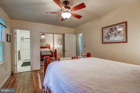 1814 Cranberry Ln, Reston, VA 20191 photo 20