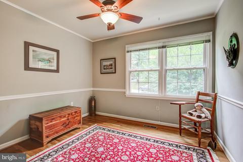 1814 Cranberry Ln, Reston, VA 20191 photo 17