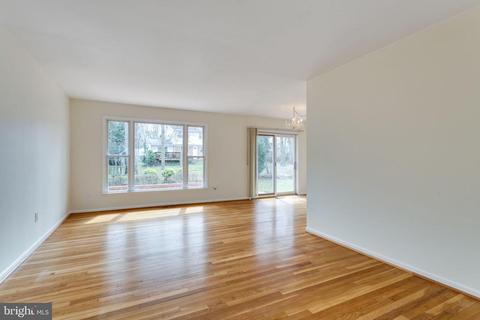 8113 Greeley Blvd, Springfield, VA 22152 photo 12