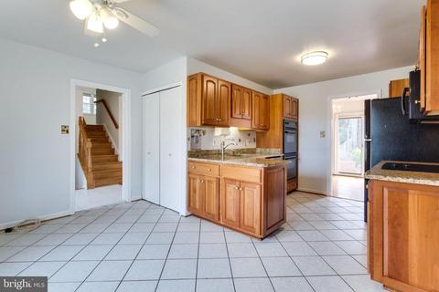 8113 Greeley Blvd, Springfield, VA 22152 photo 23