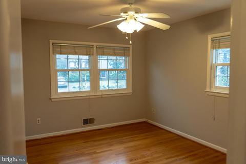 1643 Strine Dr, Mclean, VA 22101 photo 25