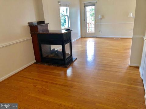 1643 Strine Dr, Mclean, VA 22101 photo 16