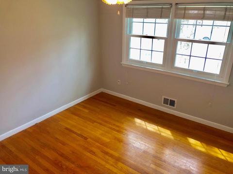 1643 Strine Dr, Mclean, VA 22101 photo 21