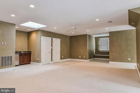 1034 Gelston Cir, Mclean, VA 22102 photo 10
