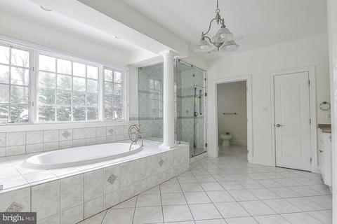 1034 Gelston Cir, Mclean, VA 22102 photo 32