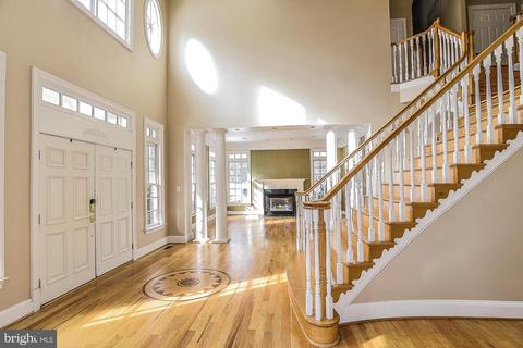 1034 Gelston Cir, Mclean, VA 22102 photo 6
