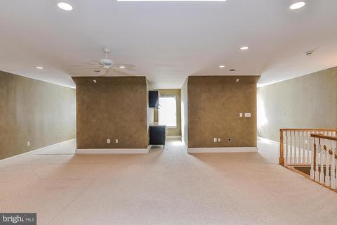 1034 Gelston Cir, Mclean, VA 22102 photo 13