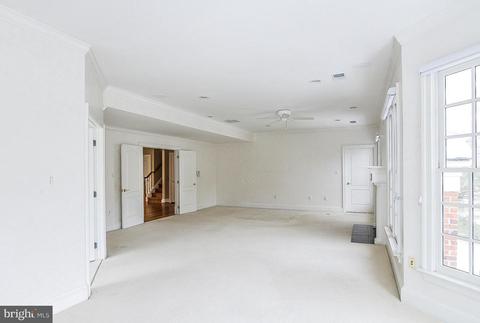 1034 Gelston Cir, Mclean, VA 22102 photo 30