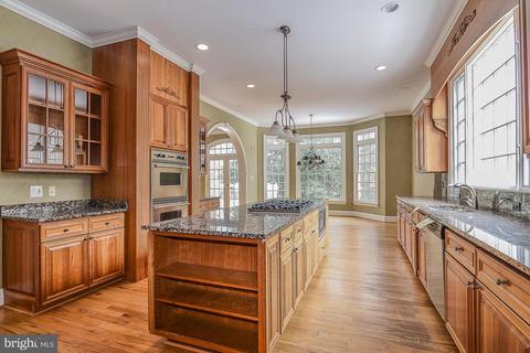 1034 Gelston Cir, Mclean, VA 22102 photo 60
